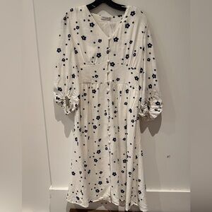 NWT - Petite Studio Ivory Dress with Navy Print
